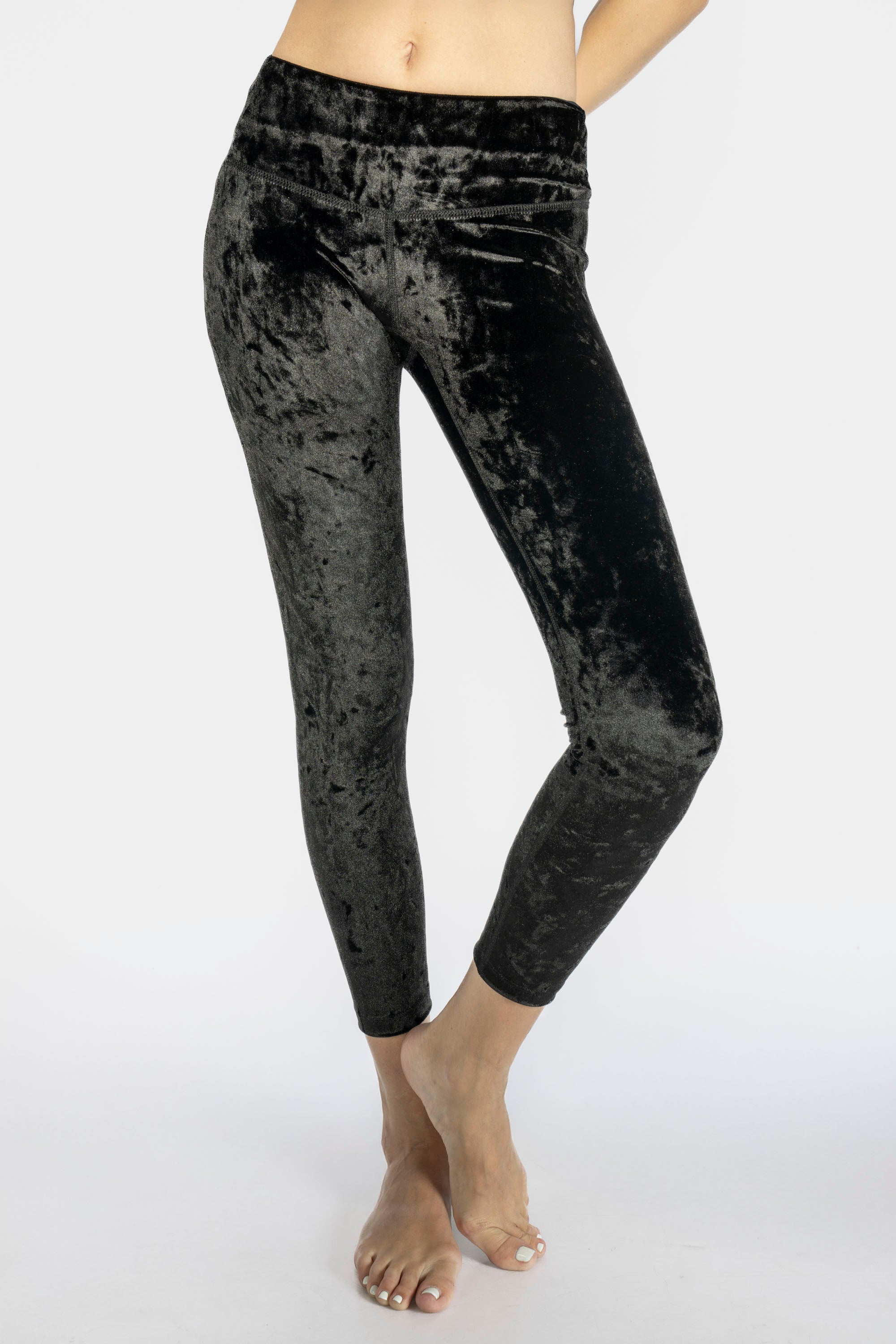 Velvet Cropped Leggings