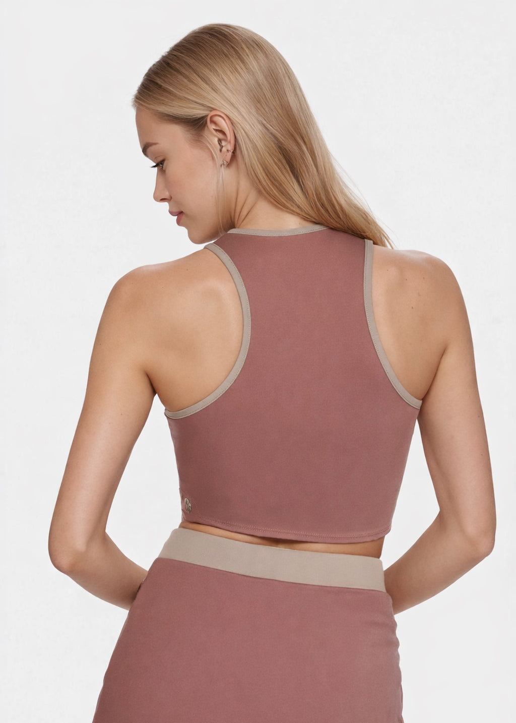 Contrast Cropped Sports Bra