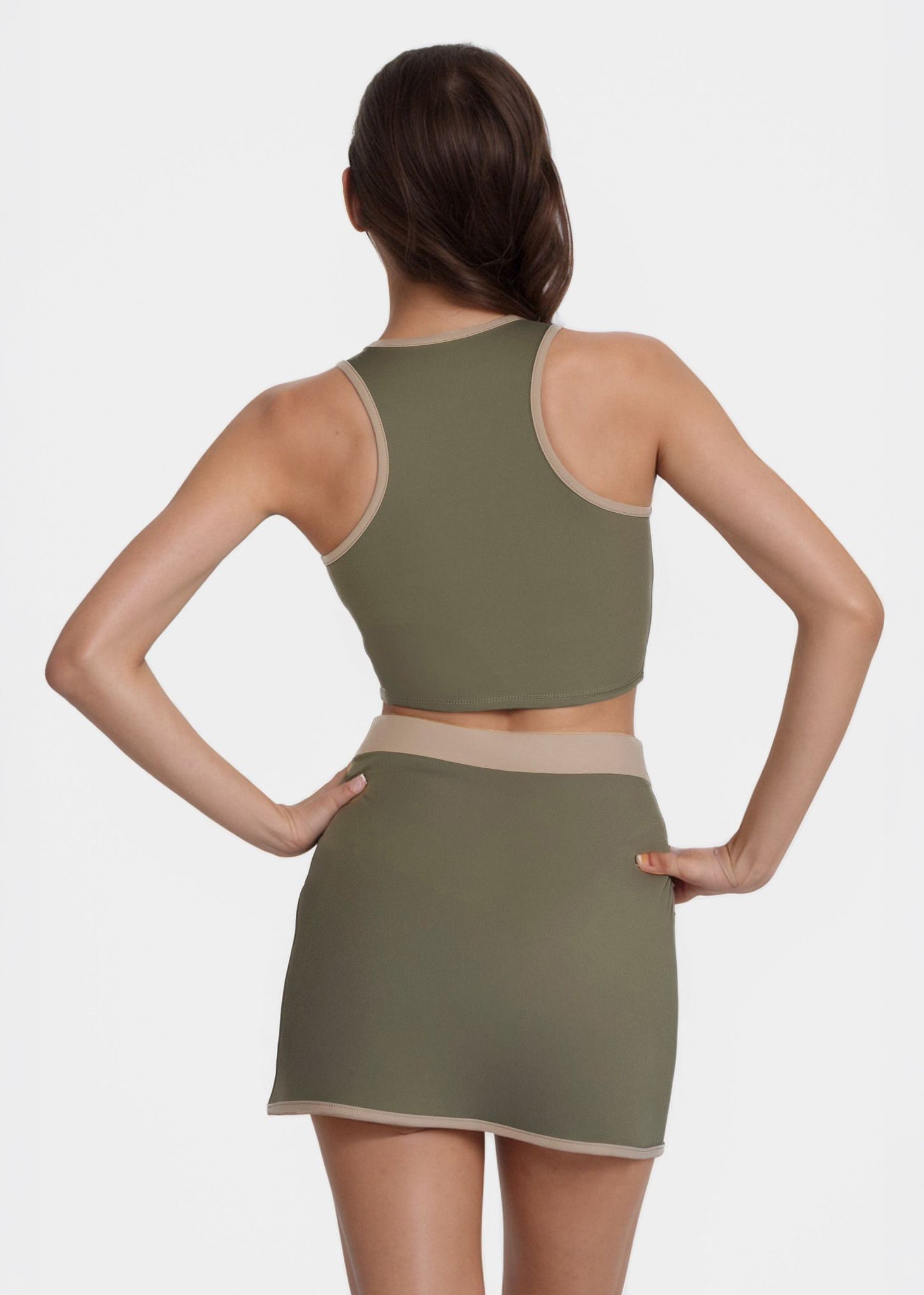 Contrast Cropped Sports Bra