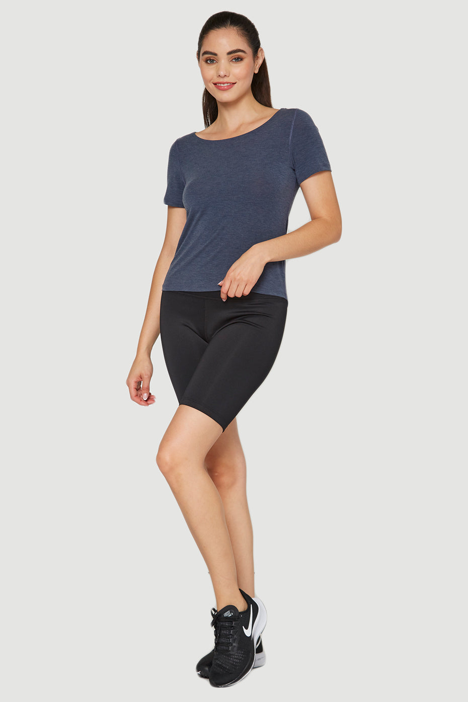 Essential Stretch Tee